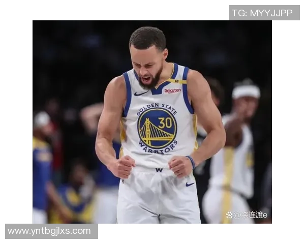 库里轰35+6+3！勇士20分惨负开拓者，这一战让我完全看清3个现实